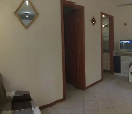 Apartamento Em Residencial Riviera Florianópolis Exterior foto
